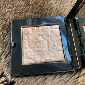 Bobbi Brown Pink Glow Highlighter